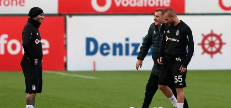 Beşiktaş'ta kadroya giremeyen Gökhan Töre Galatasaray'a mı transfer oluyor?