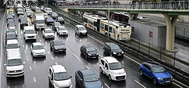 İstanbul'da trafik durma noktasına geldi!