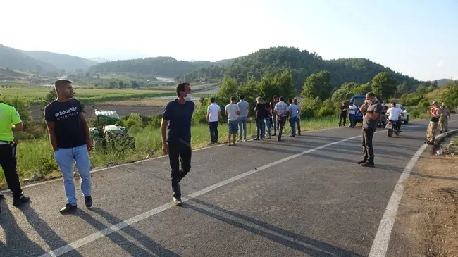 Hatay'da tarım işçilerini taşıyan traktör devrildi: 6 yaralı - 3