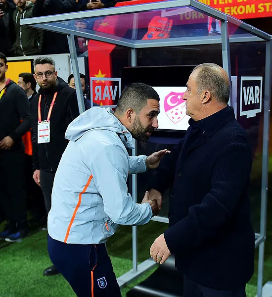 Fatih Terim'den flaş Arda Turan açıklaması: Zaman her şeyin ilacı... |Son dakika transfer gelişmesi - 1