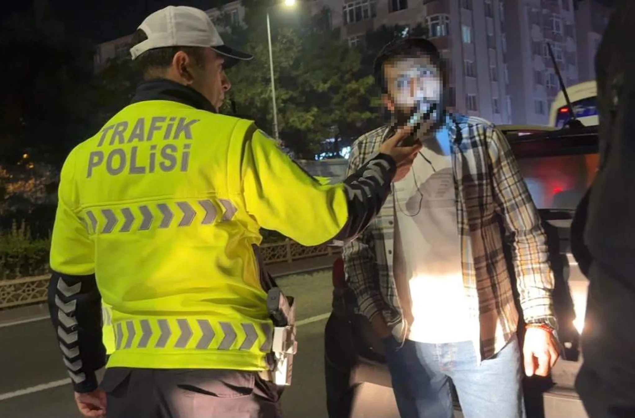 Çorlu'da 1,53 promil alkollü yakalanan sürücüye 390 bin TL ceza uygulandı: Ehliyetine de 2031'e kadar el konuldu