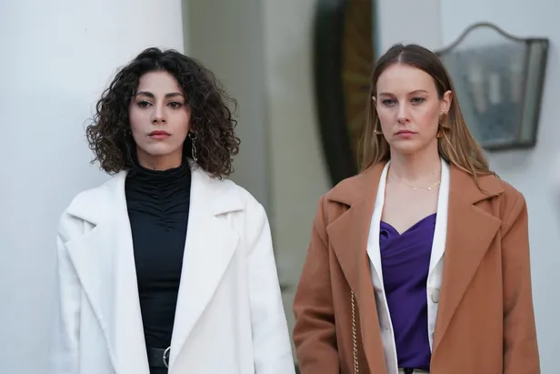 Bir Küçük Gün Işığı ATV İzle | 24 Nisan Bir Küçük Gün Işığı 31. Bölüm full, kesintisiz seyret!