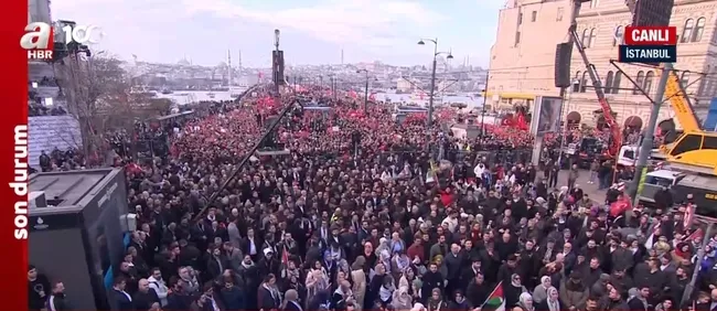 sehitlerimize-rahmet-filistine-destek-308-stk-galata-koprusunde-bulustu-1704092316619.jpg Şehitlerimize rahmet, Filistin'e destek! 308 STK Galata Köprüsü'nde buluştu - 6