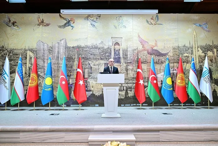 500-milyon-dolarlik-turk-fonu-kuruluyor-bakan-simsek-duyurdu-hem-kamu-hem-de-ozel-sektor-yatirimlari-1716024070054.jpeg 500 milyon dolarlık Türk fonu kuruluyor! Bakan Şimşek duyurdu: Hem kamu hem de özel sektör yatırımları... - 3
