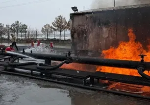 Eğil petrol istasyonunda çıkan yangın kontrol altına alındı