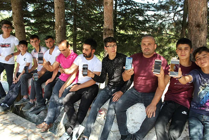 İnternete kavuşan Amasyalılar halay çekerek kutladı - 3