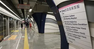İSKİ borusu patladı metro sular altında kaldı!