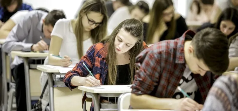 DGS kıyafet kuralı var mı? ÖSYM giyim kuralları nedir? 2021 DGS sınavına telefon ve bozuk para ile girilir mi?