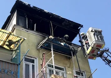 Beyoğlu'nda yangın: 3 çocuk hayatını kaybetti.