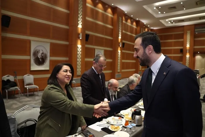 AK Parti İstanbul İl Başkanı Abdullah Özdemir medya kuruluşlarının yöneticileri ile kahvaltı buluştu