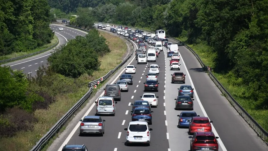 ankarada-7-8-temmuzda-hangi-yollar-kapali-nato-zirvesi-alternatif-guzergahlar-1782392499478.jpg Kapatılacak yollara ek alternatif güzergahlar belirlendi. (Foto: AA)