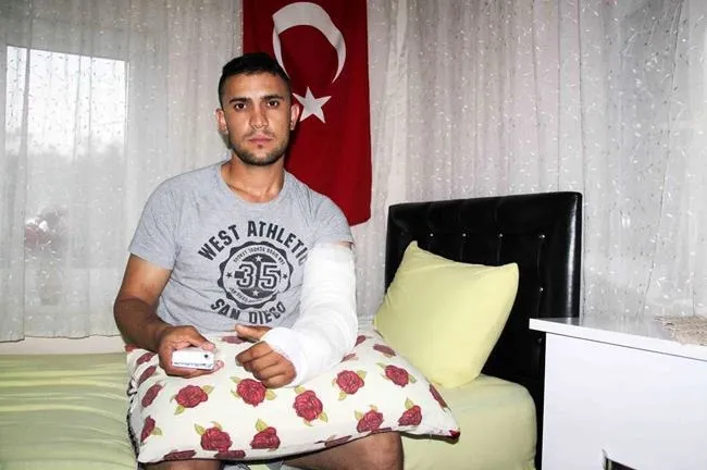 Çatışmada şarj cihazı uzman çavuşun hayatını kurtardı - 1