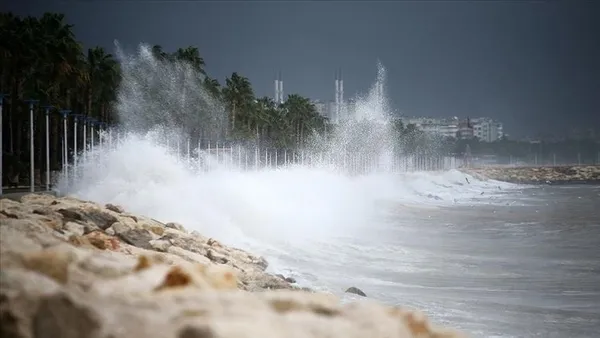 1691929256374.jpg Fırtına uçuracak! İstanbul özelinde sarı kodlu uyarı! Meteoroloji'den son dakika açıklaması - 2