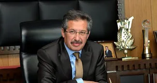 Cami yıkıp yol yaptılar