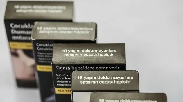 Sigara paketlerinde değişiklik | Sağlık uyarısı alanı yükseltildi! 6 ay süre verildi