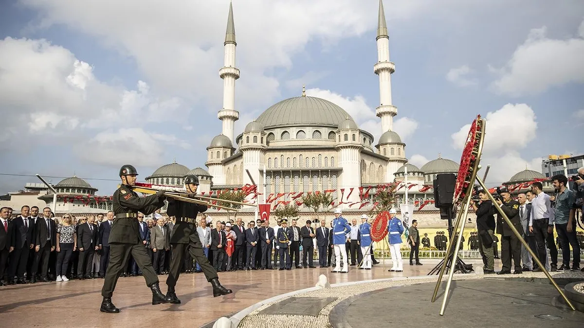Siyasilerden 30 Ağustos Zafer Bayramı mesajları: “Topyekun bir varoluş mücadelesi” - 1