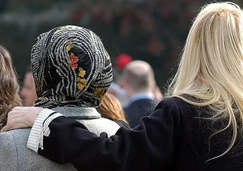 Almanya Anayasa Mahkemesinden başörtüsü kararı