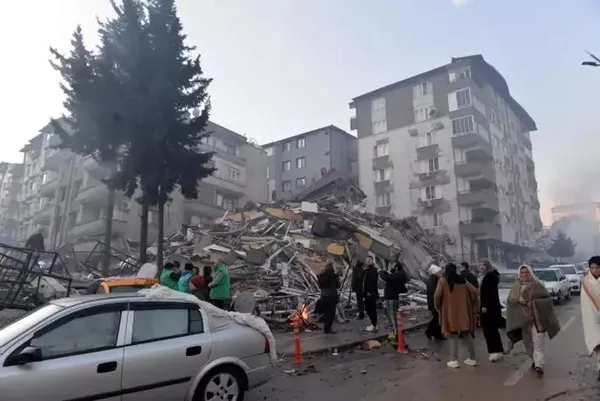 uzman-isimden-o-bolge-icin-korkutan-deprem-tahmini-beklenti-kesinlikle-7den-buyuk-1709467262049.jpeg Uzman isimden o bölge için korkutan deprem tahmini: Beklenti kesinlikle 7'den büyük! - 3