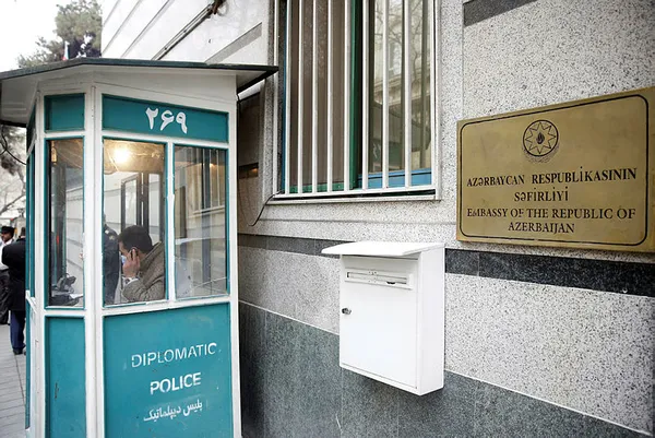 Son dakika: Azerbaycan Elçiliği'ne saldırı: Bir güvenlik görevlisi hayatını kaybetti! Bakan Çavuşoğlu'ndan A Haber'de İran'a çağrı - 4