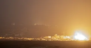 Katil İsrail Gazze’nin güneyine saldırdı!