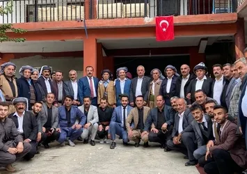 Gençler istedi aşiret büyükleri karar aldı: Düğünlerde 50 bin liranın üzerinde altın takılmayacak