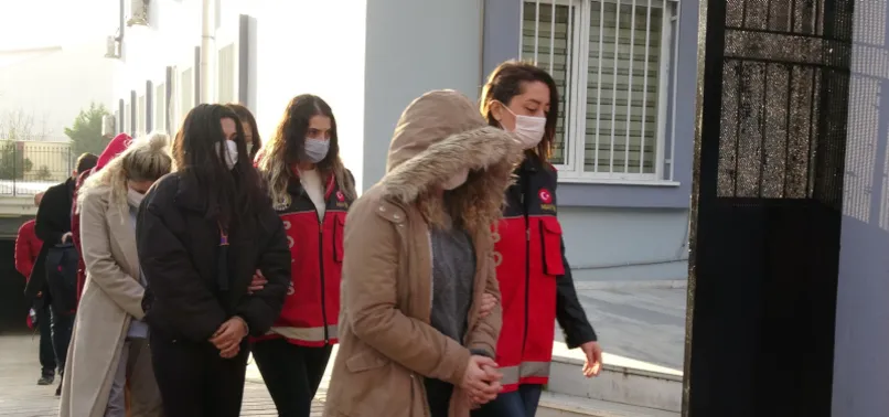 Çökertilen jigolo çetesiyle ilgili ayrıntılar ortaya çıktı! Dolandırılan inşaat ustası: Ben sadece dul ve elit bayanlar istedim