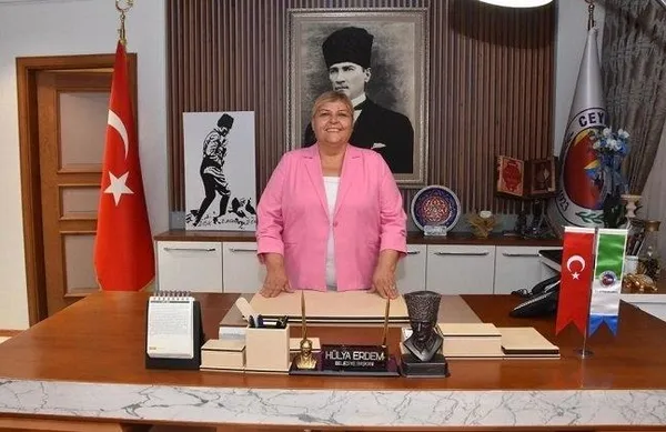 CHP’li Ceyhan Belediyesi suyunu çıkardı! Koltuk işleri genel müdürlüğü | Bir adam 22 koltuk