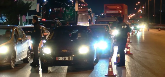 İstanbul'da gece yarısı sıkı denetim: Çok sayıda kişiye ceza kesildi