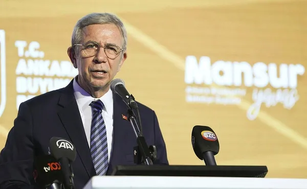 CHP’li belediyelerde işçiler isyanda! Önce Ankara şimdi de Antalya! Muhittin Böcek Mansur Yavaş’ın peşine takıldı