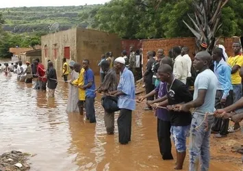 Mali'deki sel 15 can daha aldı