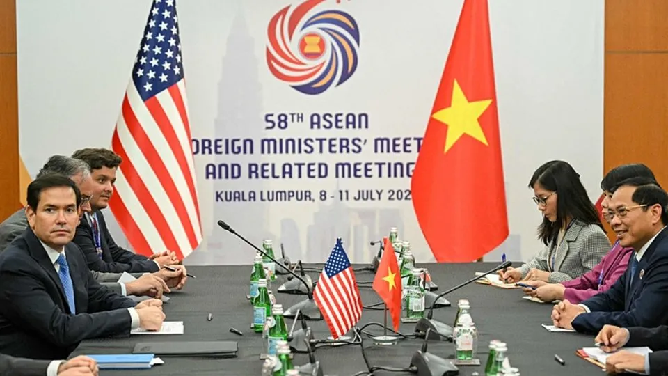 ABD- Çin diplomatik zirvesi: Rubio ile Wang Yi ilk yüz yüze görüşmesini gerçekleştirdi | İş birliği kapısı aralandı