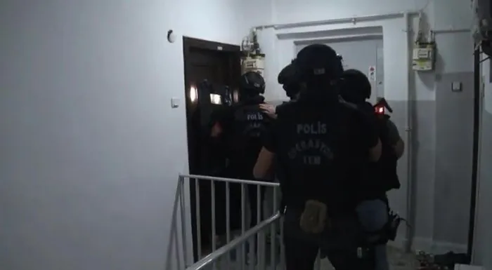 Son dakika: İstanbul’da DEAŞ operasyonu: 8 gözaltı