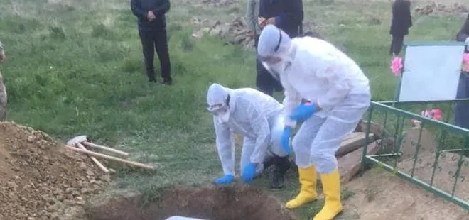 Van'da gizli taziye çadırı! Karantinaya alınan mahallede bir kişi hayatını kaybetti...