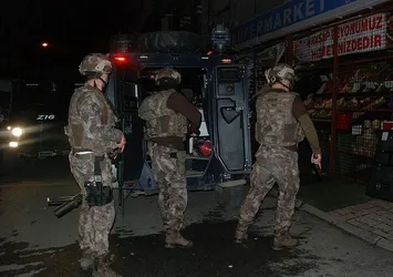 Sultangazi'de dev terör operasyonu