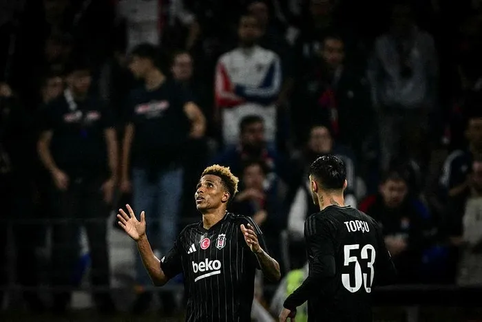 kartal-deplasmanda-uctu-besiktas-lyonu-1-0-yendi-1729802854607.jpeg Kartal Fransa'da uçtu! Beşiktaş Lyon'u 1-0 yendi - 1
