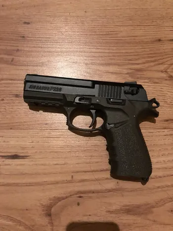 DHKP-C’li Taylan Kulaçoğlu’nun evinin bahçesinde ruhsatsız silah ele geçirildi