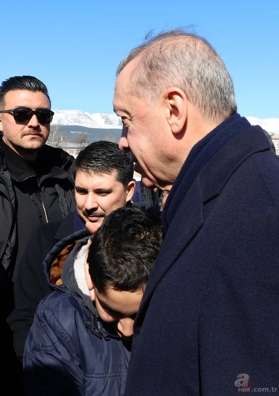 Depremzede vatandaştan Başkan Erdoğan'a duygulandıran sözler: "Ne kadar da musibet gelse sevmekten vazgeçmeyeceğiz" 8