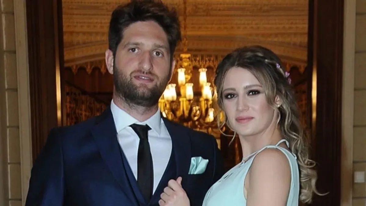 Gizem Karaca "5 ay önce bugün" deyip paylaştı! Minik kızıyla ilk buluşma anı...