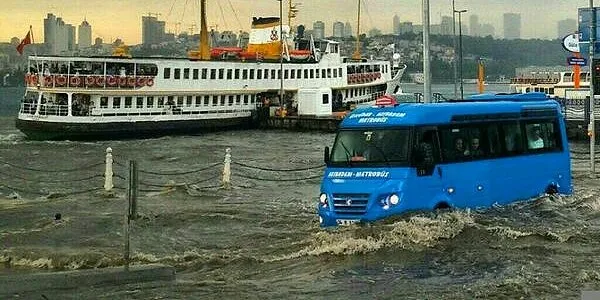 İstanbul'u bekleyen yeni tehlike! Kandilli uyardı: Deniz seviyesi 20 santimetre yükseldi - 1