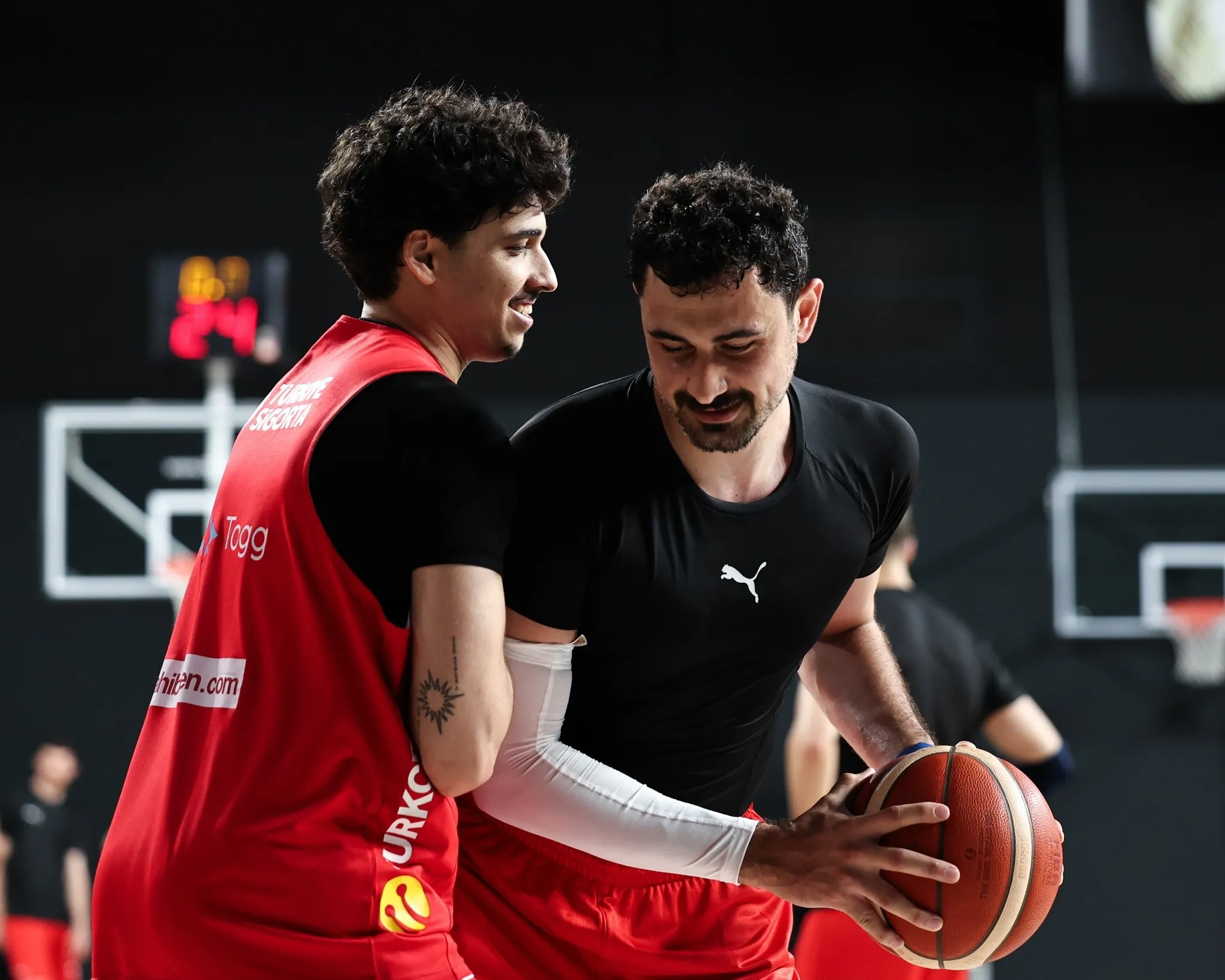 Türkiye-İsviçre basketbol maçı saat kaçta, hangi kanalda? 12 Dev Adam 6’da 6 peşinde