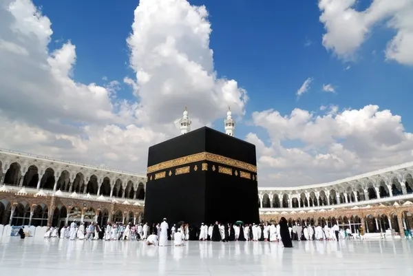 1619376872354.jpg Suudi Arabistan'dan Kabe açıklaması! "Tam bir buçuk milyon kişi..." - 3