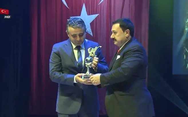 Motif ödülleri sahiplerini buldu