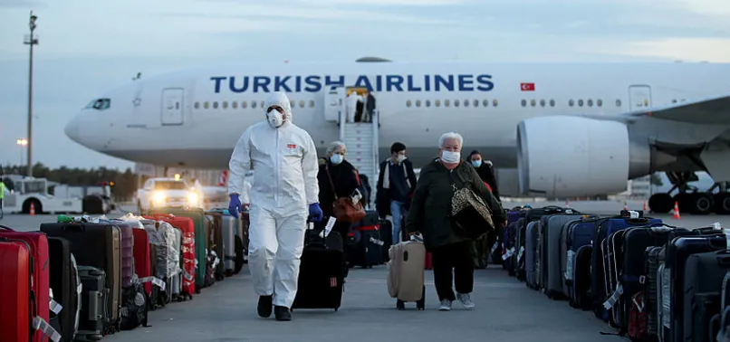 THY İngiltere'deki 337 Türk'ü ülkeye getirdi