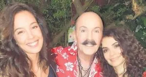 Azra Akın’ın gelinliği Cemil İpekçi’den