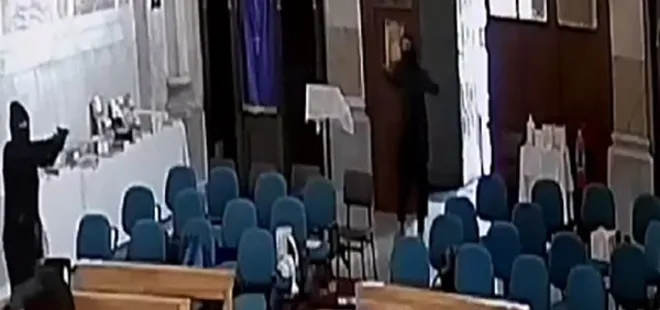 Santa Maria İtalyan Kilisesi’nde silahlı saldırı: 2 katil zanlısı yakalandı! 47 kişi gözaltına alındı | Saldırıda DEAŞ şüphesi