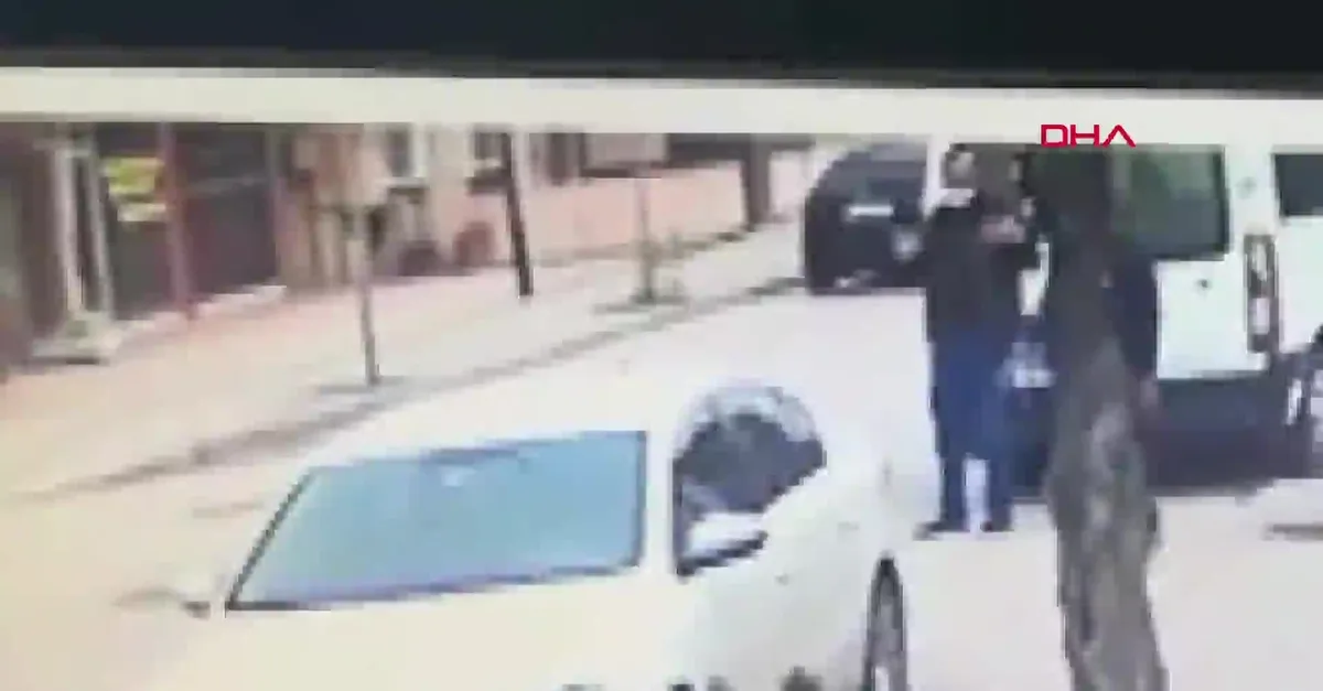 Bursa'da kanlı yol verme tartışması! O anlar saniye saniye kaydedildi