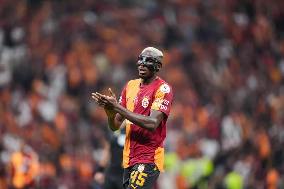 osimhenin-yoklugunda-galatasarayin-kaygili-performans-tablosu-1788863352512.jpg Galatasaray'ın golcüsü Victor Osimhen'in sakatlığı sonrası gözler milli ara öncesi kaçıracağı maçlara çevrildi - 1