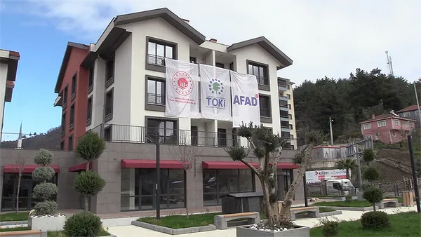 Sel felaketinin vurduğu Bozkurt'un yeniden şahlanış hikayesi: Devletin gücünü görmek isteyen buraya baksın - 1