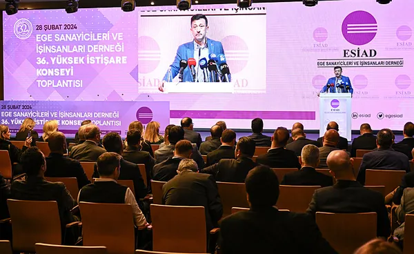 AK Parti’nin İzmir adayı Hamza Dağ Kafamızda bir formül var diyerek açıkladı: Bu sorunu çözen belediye başkanı olarak tarihe geçeceğim