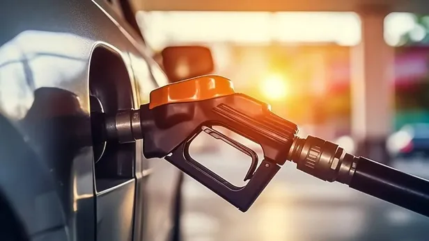 Benzinin litre fiyatına zam geliyor! Benzin, Motorin (Dizel) ve LPG pompa fiyatı ne kadar oldu? İşte güncel fiyatlar - 4